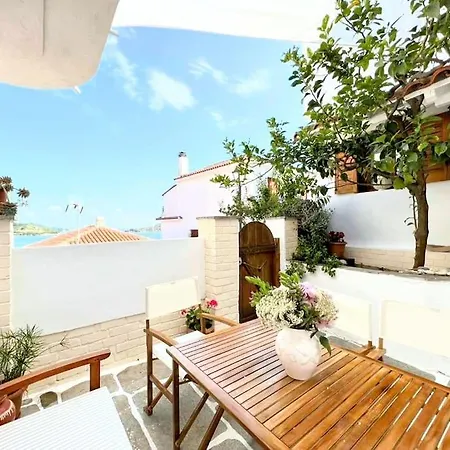 Traditional House Mataki 斯基亚索斯镇