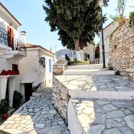 Traditional House Mataki