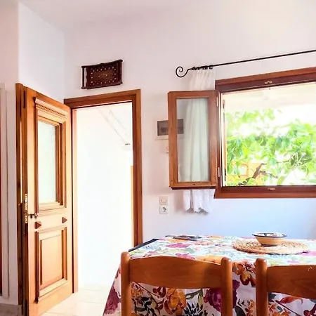 Apartment Traditional House Mataki Skiathos-Stadt
