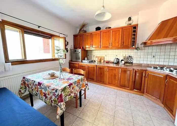 Traditional House Mataki Apartment Skiathos Town